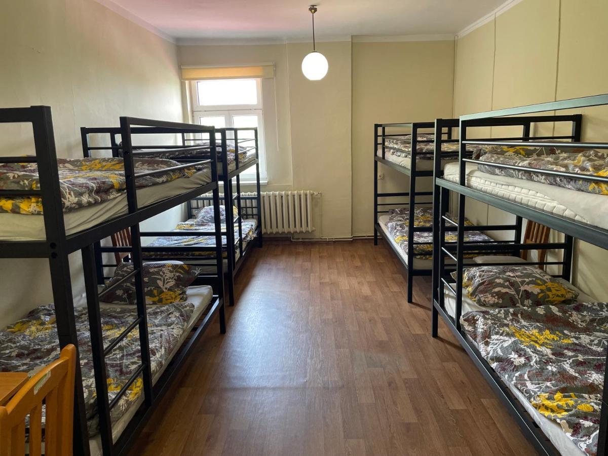 Gosciniec Szczeliniec Hostel Karlow Εξωτερικό φωτογραφία