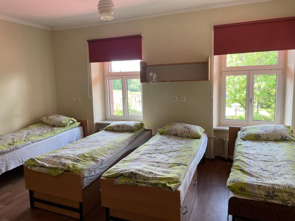 Gosciniec Szczeliniec Hostel Karlow Εξωτερικό φωτογραφία